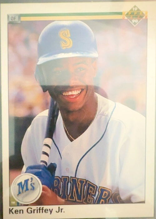 Ken Griffey Jr.  baseball card collectible - Main Image 3