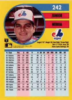 Junior Noboa  baseball card collectible - Main Image 2