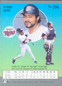 Junior Ortiz  baseball card collectible - Main Image 2