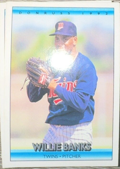 Willie Banks  baseball card collectible - Main Image 3
