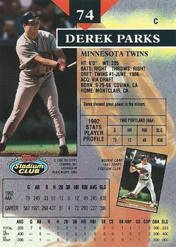 Derek Parks  baseball card collectible - Main Image 2