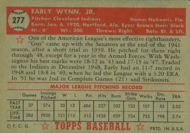 Early Wynn  baseball card collectible - Main Image 2