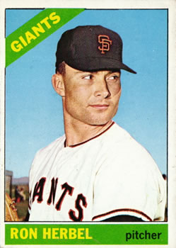 National League 1967 Batting Leaders (Bob Clemente / Tony Gonzalez / Matty Alou)