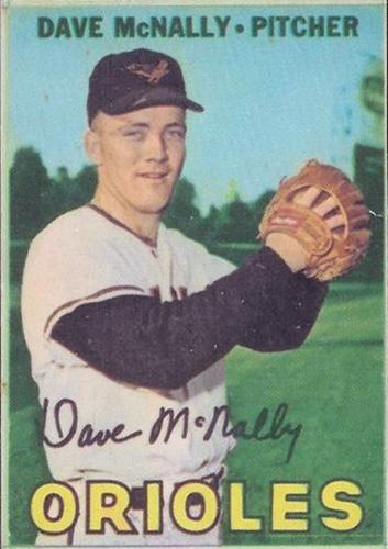 Reds 1968 Rookie Stars (Johnny Bench / Ron Tompkins)