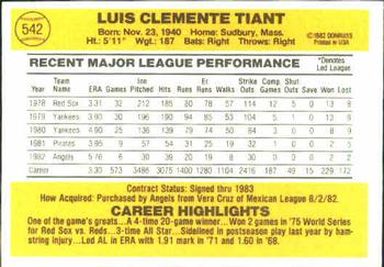 Luis Tiant  baseball card collectible - Main Image 2