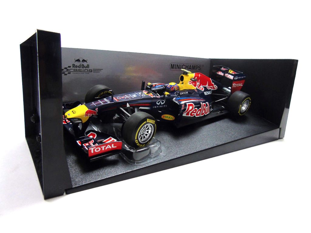 Red Bull Showcar 2012, #2, M. Webber, Minichamps, 110 120072, 1:18 - Minichamps toy car collectible [Barcode 4012138112582] - Main Image 1