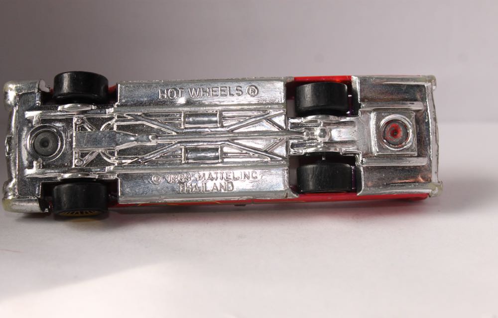 3/4 ‘59 Cadillac - 1998 - HW Low’n Cool™️ Series toy car collectible - Main Image 4