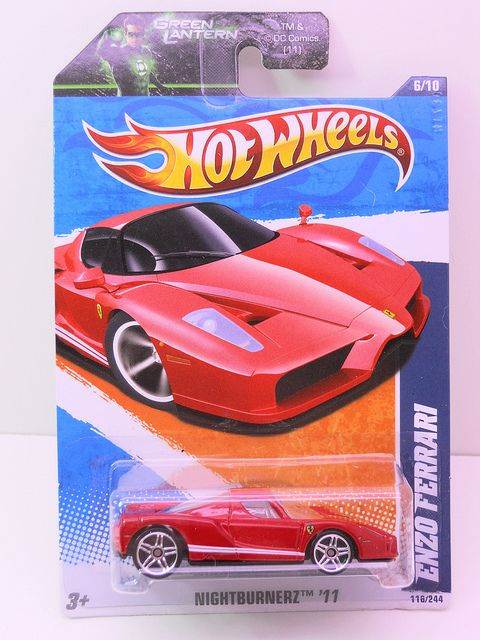 Enzo Ferrari - Nightburnerz ’11 toy car collectible [Barcode 027084012163] - Main Image 2
