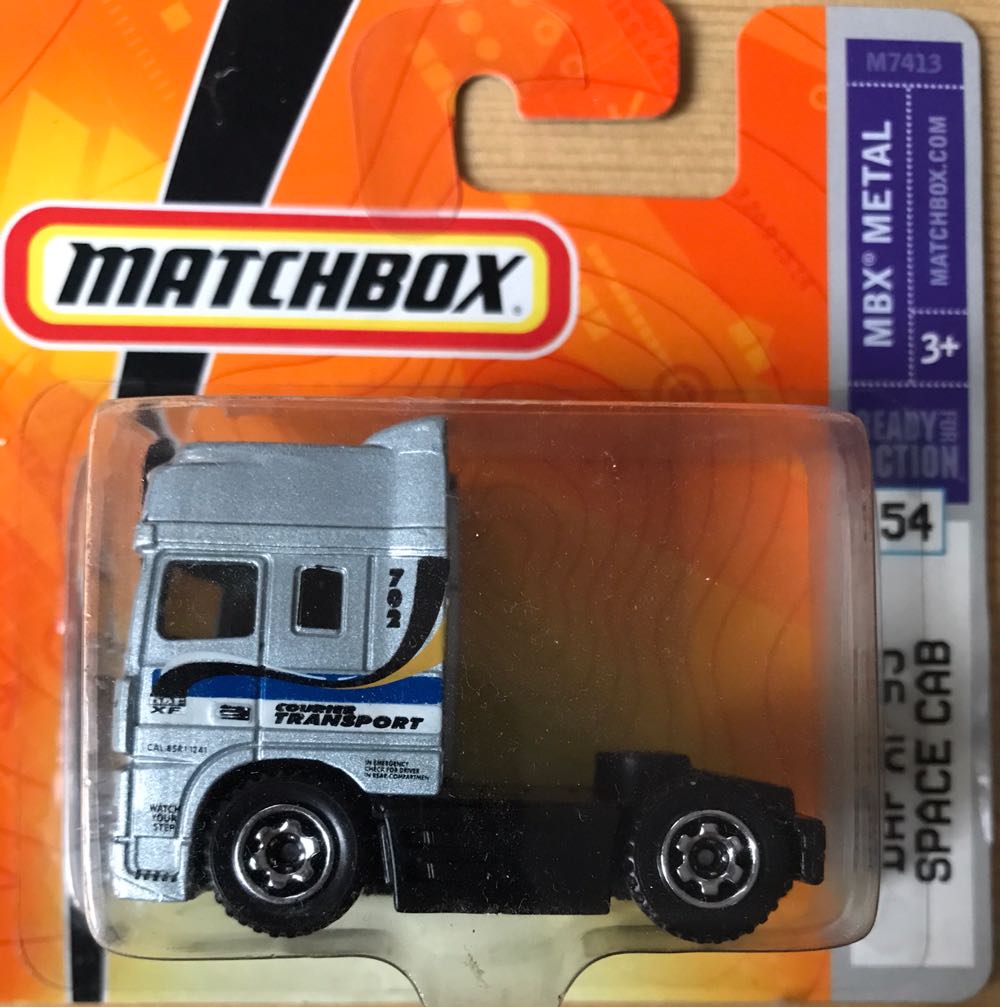 Daf XF 95 Space Cab - MBX Ready For Action toy car collectible [Barcode 027084086263] - Main Image 2