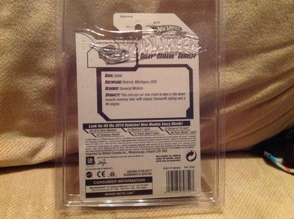 Chevy Camaro Concept - 2010 Treasure Hunt toy car collectible - Main Image 2