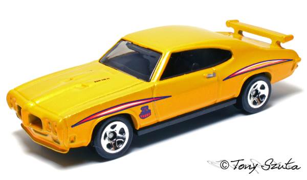 1970 Pontiac GTO Judge - 2011 New Models toy car collectible - Main Image 2