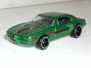 ’67 Pontiac Firebird 400 - Street Beasts toy car collectible - Main Image 1