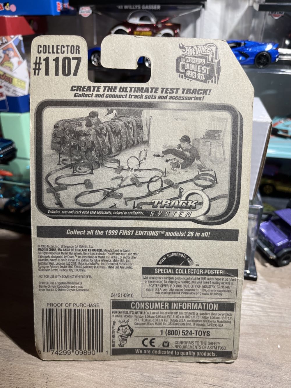 Chrysler Thunderbolt - 1999 - Hot Wheels toy car collectible - Main Image 3