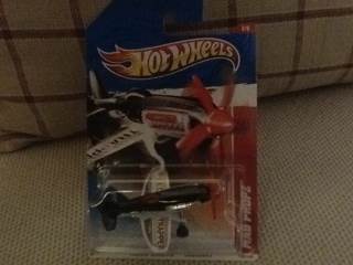 Madd Propz - THRILL RACERS - HIGHWAY toy car collectible - Main Image 1