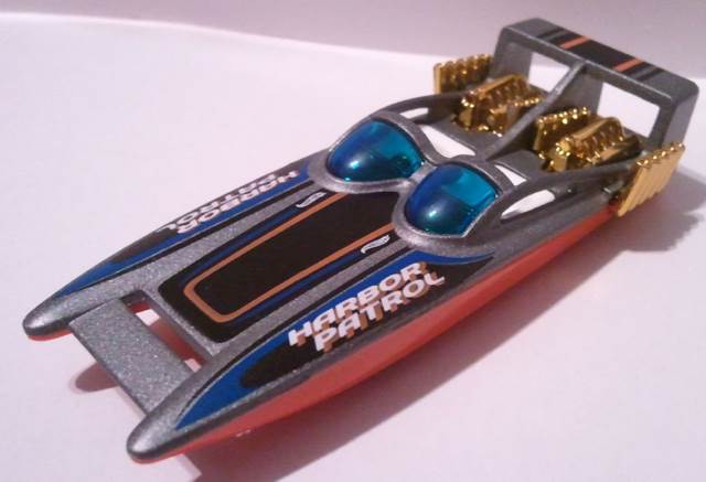 H2Go - HW City Works toy car collectible - Main Image 2
