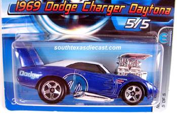 Dodge Charger Daytona 1969 - Mopar Madness toy car collectible - Main Image 2