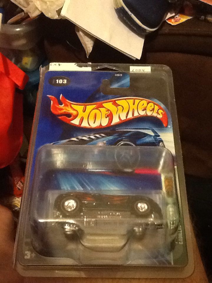 Cadillac Cien - 2004 Treasure Hunt Series toy car collectible - Main Image 2