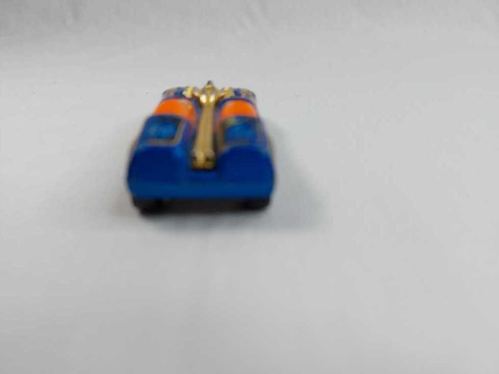 Splittin Image - 2003 Hot Wheels toy car collectible - Main Image 3