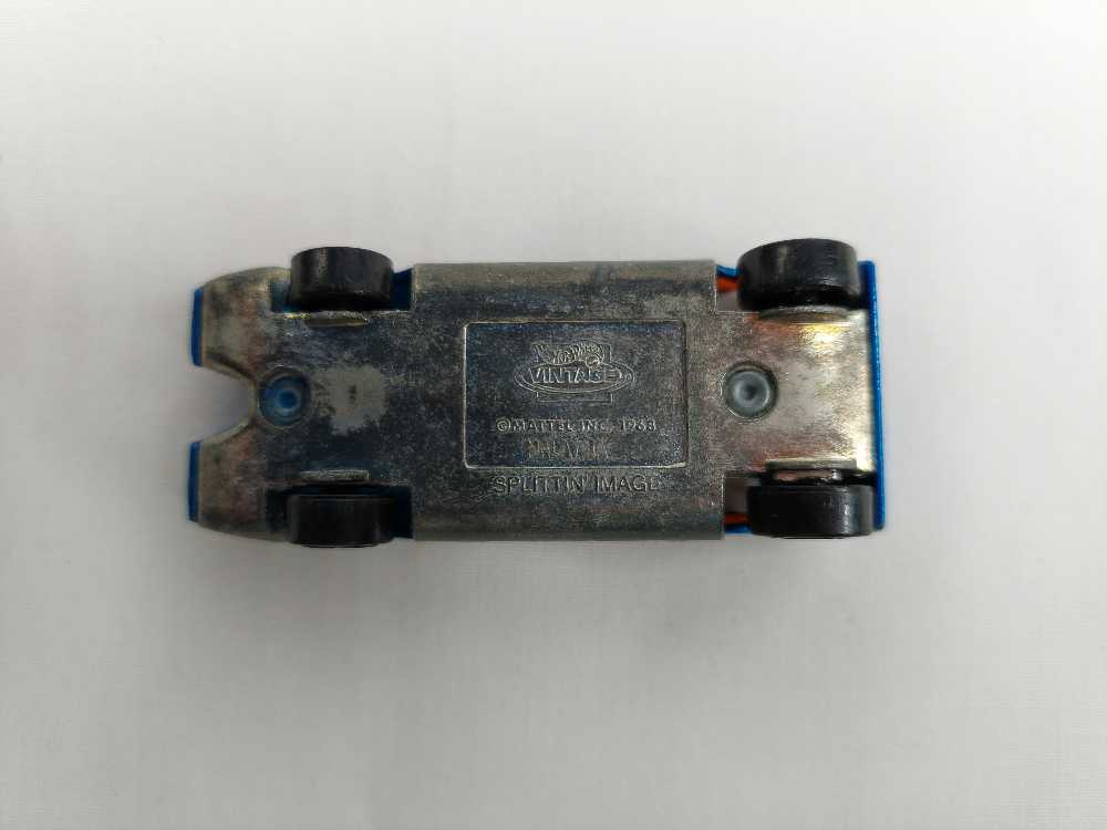 Splittin Image - 2003 Hot Wheels toy car collectible - Main Image 4