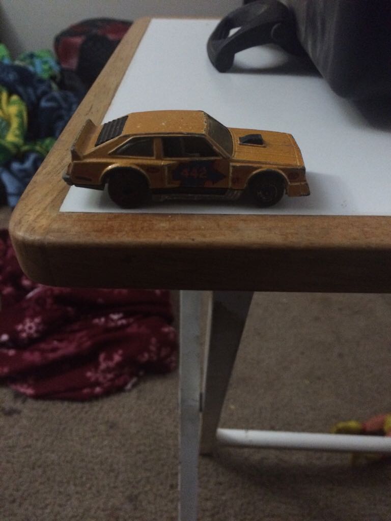 Flat Out 442 - Big Cat Customs toy car collectible - Main Image 2