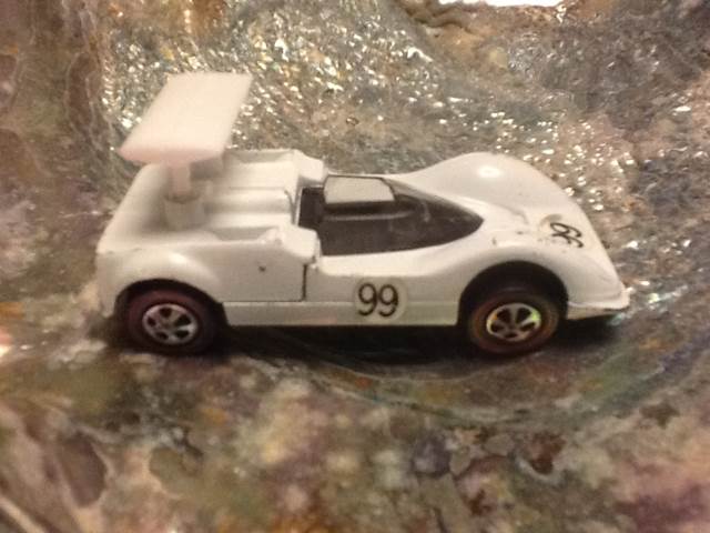 Chaparral 2G - Sweet Sixteen II - Gran Prix toy car collectible - Main Image 2