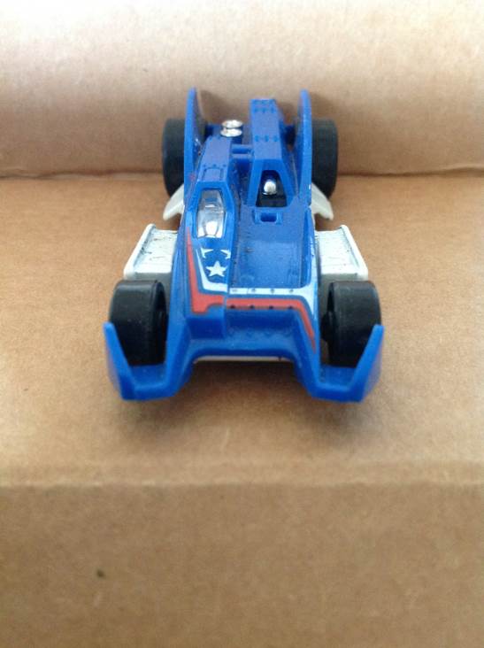 RD-10  toy car collectible - Main Image 2