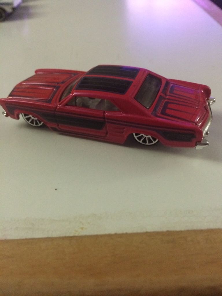 ’64 Buick Riviera - HW Art Cars toy car collectible - Main Image 2
