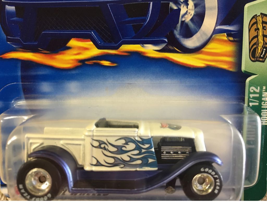 Hooligan - Treasure Hunt toy car collectible - Main Image 2