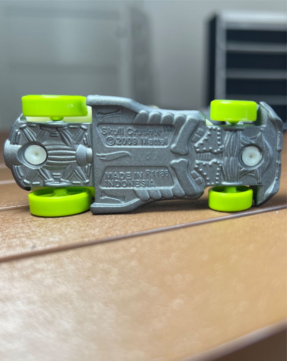 Skull Crusher  toy car collectible - Main Image 2