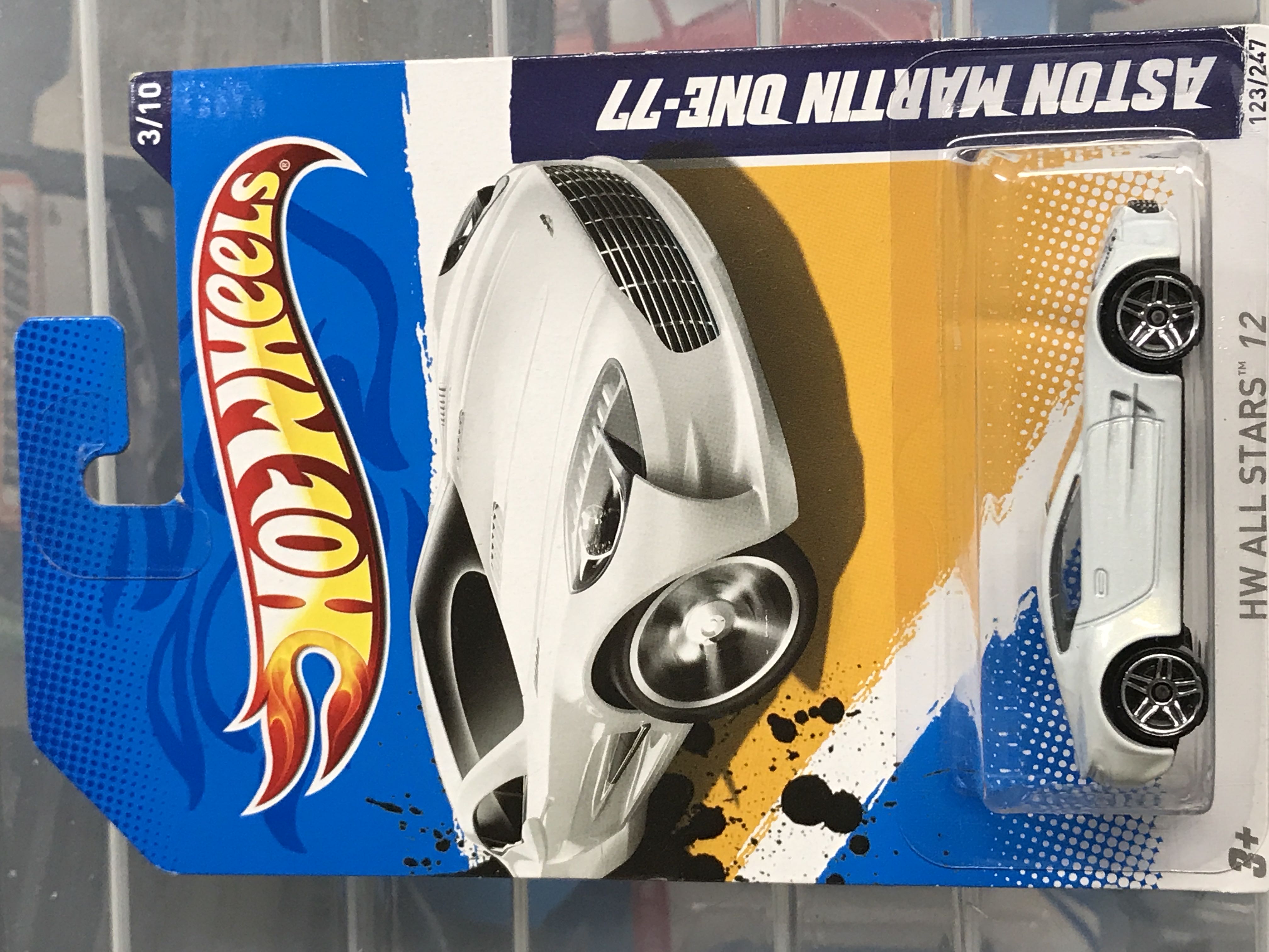 Aston Martin One-77 - HW All Stars ’12 toy car collectible - Main Image 3