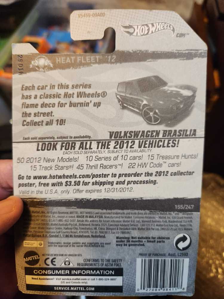 Volkswagen Brasilia - Heat Fleet ’12 toy car collectible - Main Image 2