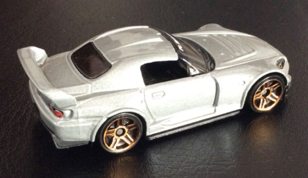 Honda S2000 - 2011 HW Premiere toy car collectible - Main Image 2