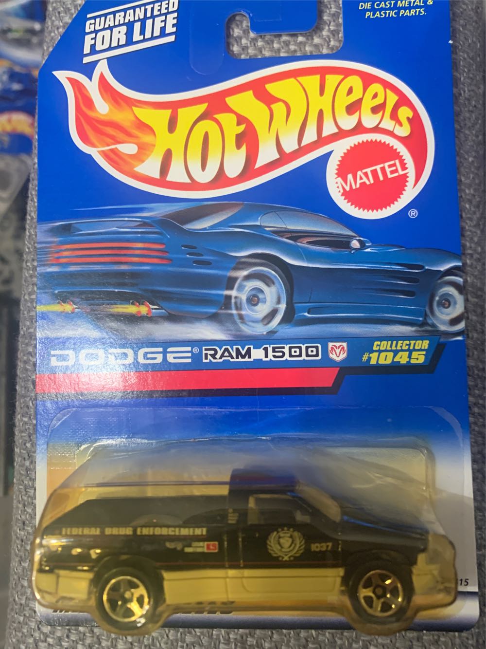 Dodge Ram 1500 - Mainline toy car collectible - Main Image 3