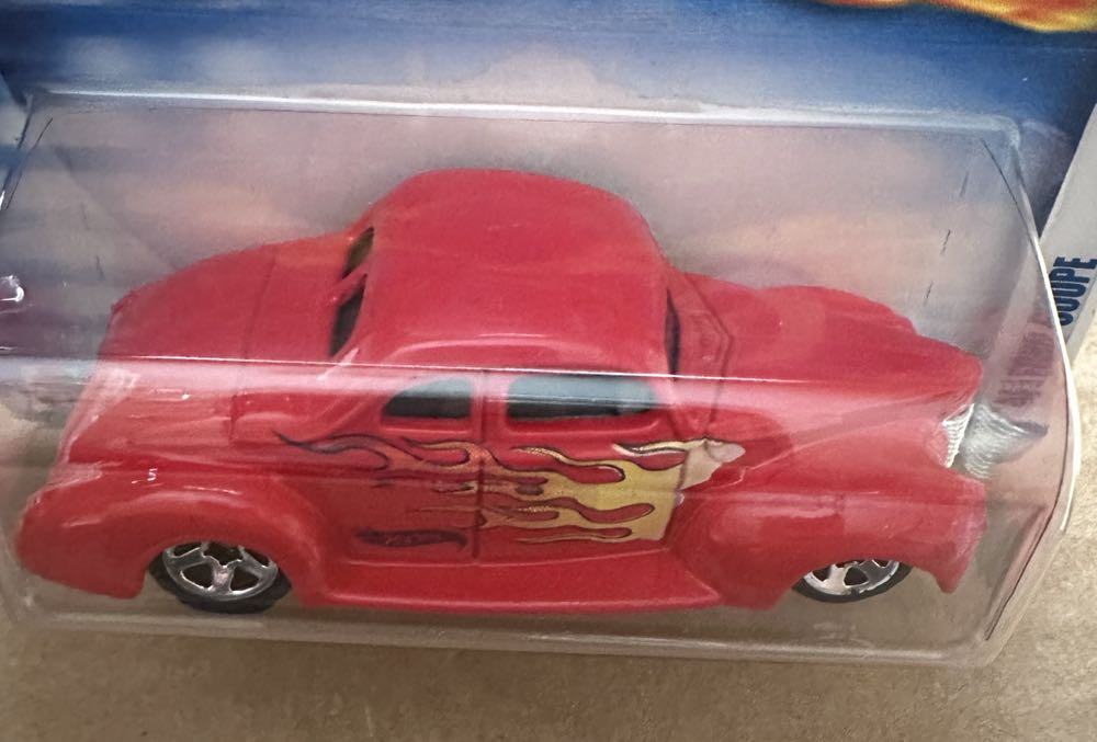 ‘40 Ford Coupe - 2002 - First Editions toy car collectible - Main Image 4