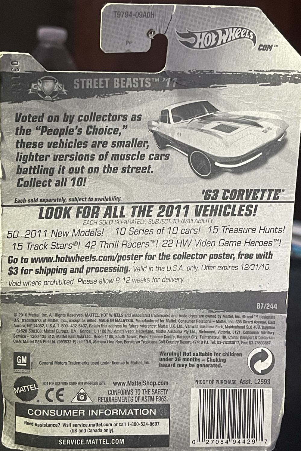 Corvette ‘1963 - Street Beasts toy car collectible [Barcode 027084944297] - Main Image 4