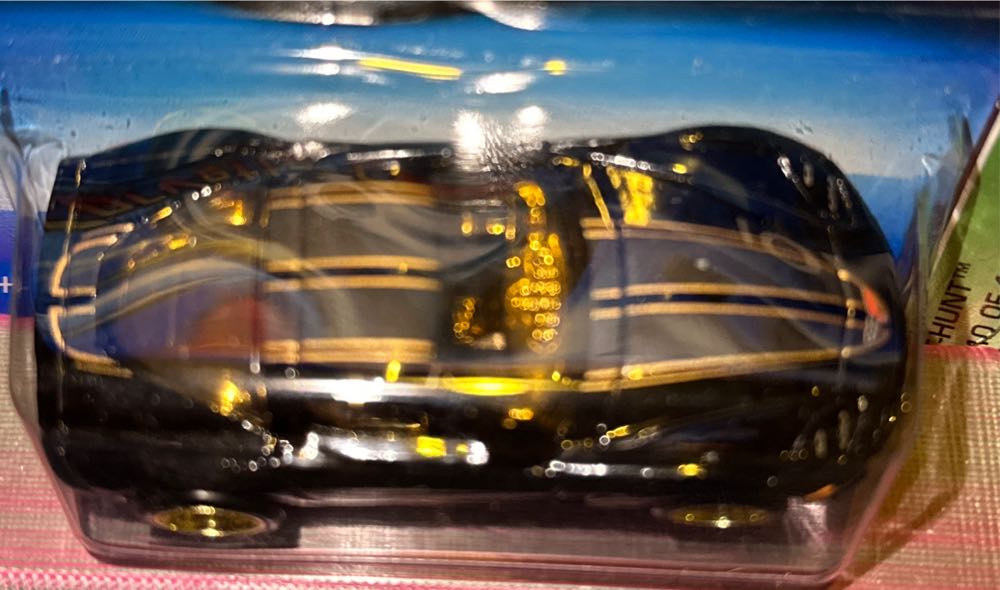 Chevrolet Corvette C6 - 2006 Treasure Hunt Series toy car collectible - Main Image 3
