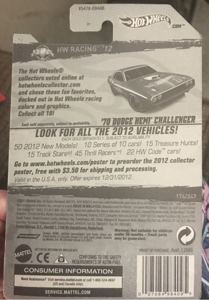 ’70 Dodge Hemi Challenger - 2011 HW Racing ‘12’ toy car collectible - Main Image 2