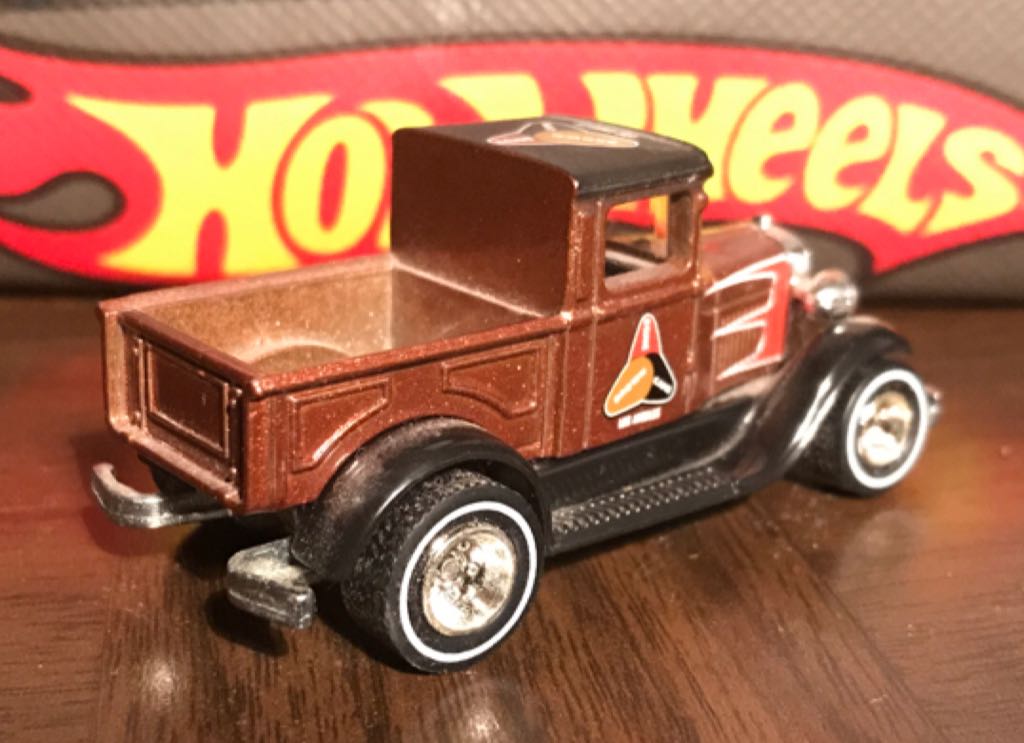 ‘29 Ford Pickup - Slick Rides toy car collectible - Main Image 2