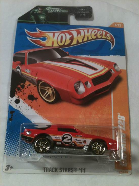 Chevrolet Camaro Z28 - Track Stars ’11 toy car collectible - Main Image 2