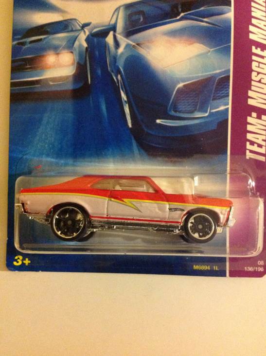 Chevy Nova - Muscle Mania ’08 toy car collectible - Main Image 2