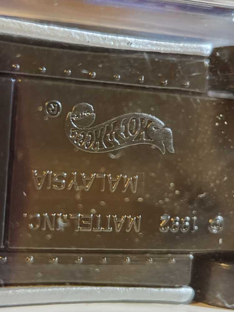 1/4 Jaguar XJ220 - 1998 - HW Dash 4 Cash™️ Series toy car collectible - Main Image 4