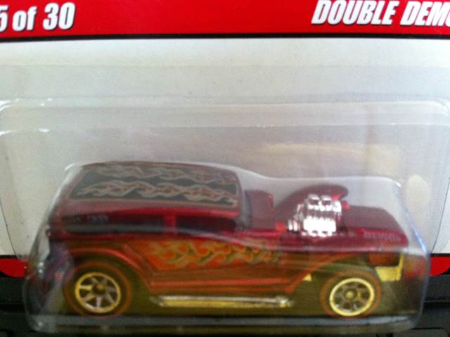 Double Demon - 2007 Classic series 3 toy car collectible - Main Image 2