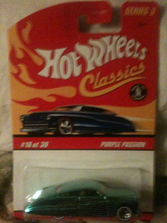 Purple Passion - HW Showroom toy car collectible - Main Image 2