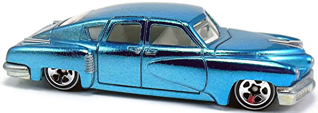 Tucker Torpedo - Classics Series 5 toy car collectible - Main Image 2