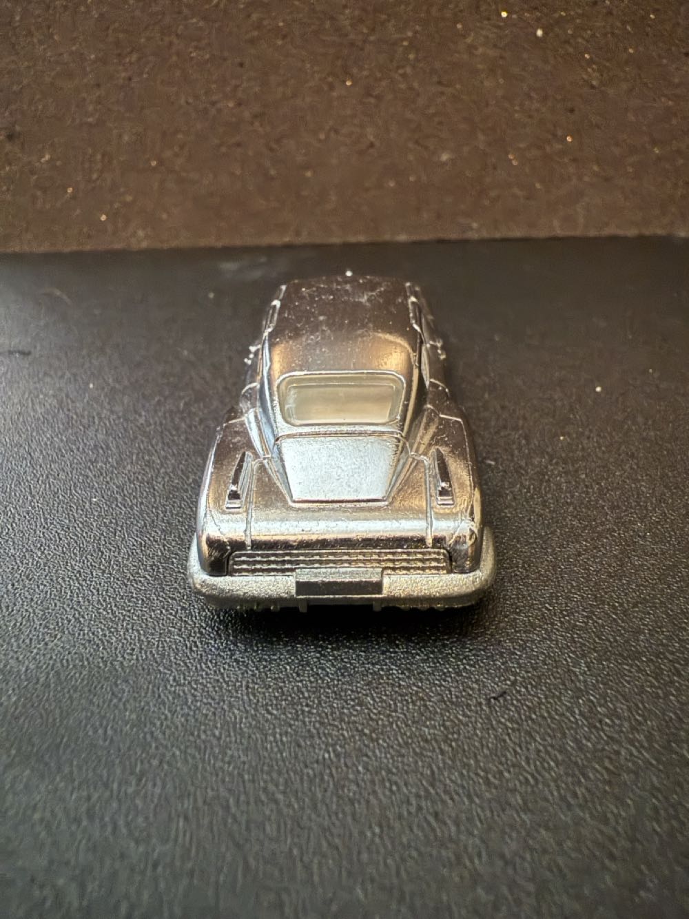 Tucker Torpedo - Classics Series 5 toy car collectible - Main Image 4