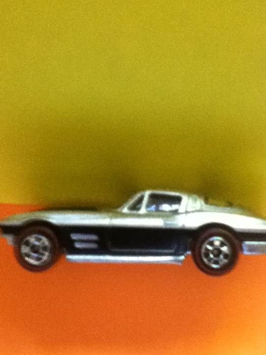 ’64 Chevy Corvette Sting Ray - Since ’68 toy car collectible - Main Image 2