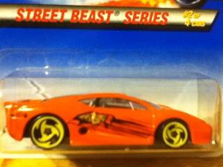 Jaguar XJ220 - Street Beast toy car collectible - Main Image 1