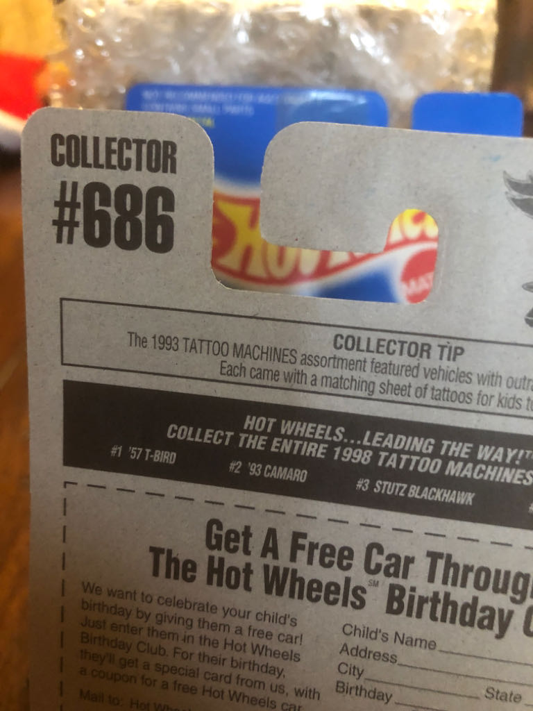 93 Camaro - Revealers 10-Pack toy car collectible - Main Image 2