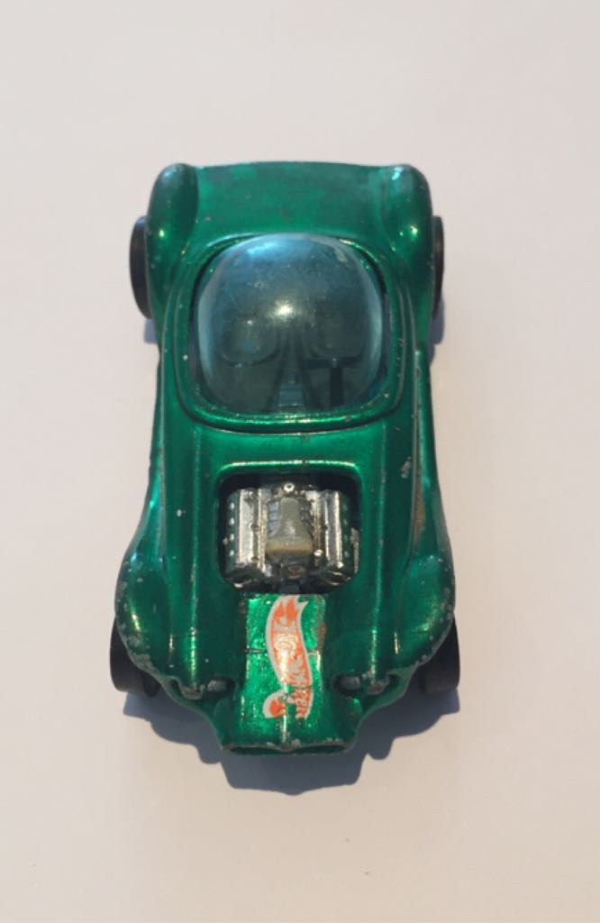 Beatnik Bandit - Redline toy car collectible - Main Image 2