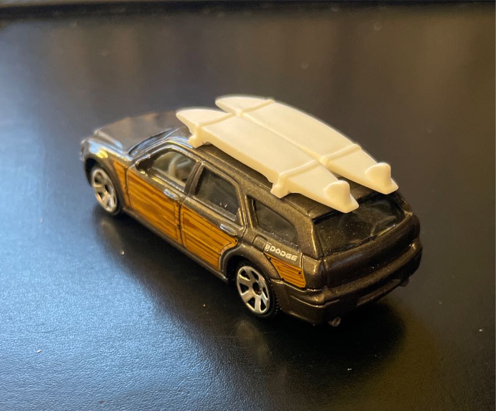 Magnum  - Ready For Action toy car collectible - Main Image 3